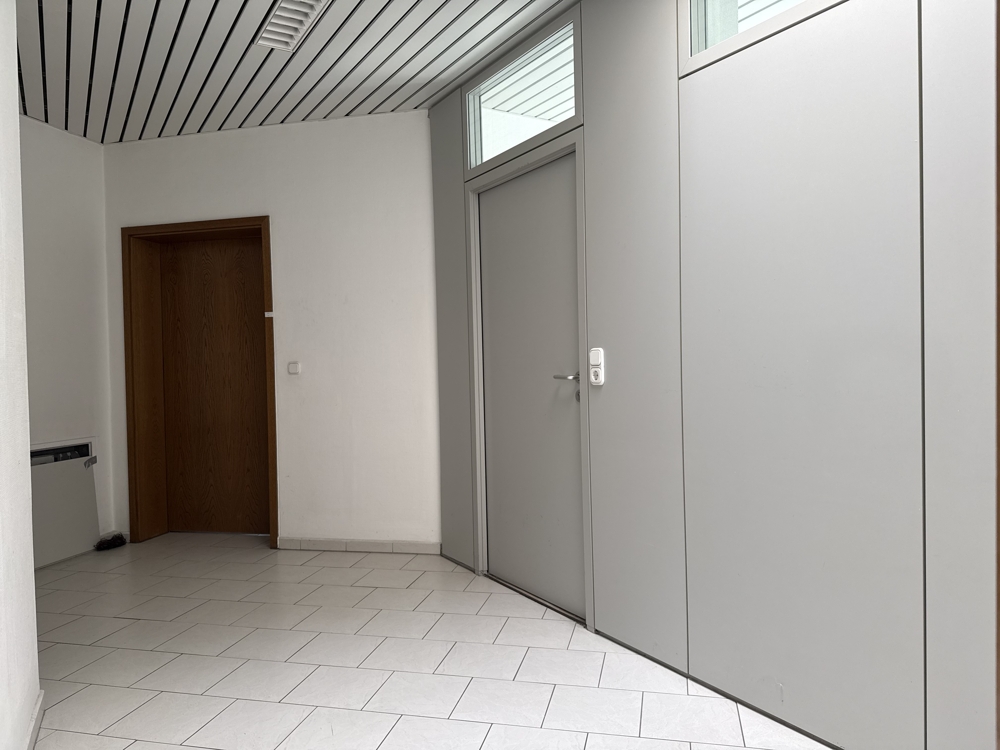 Eingang Büro & Wohnung 2