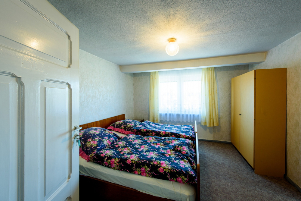 Schlafzimmer DG